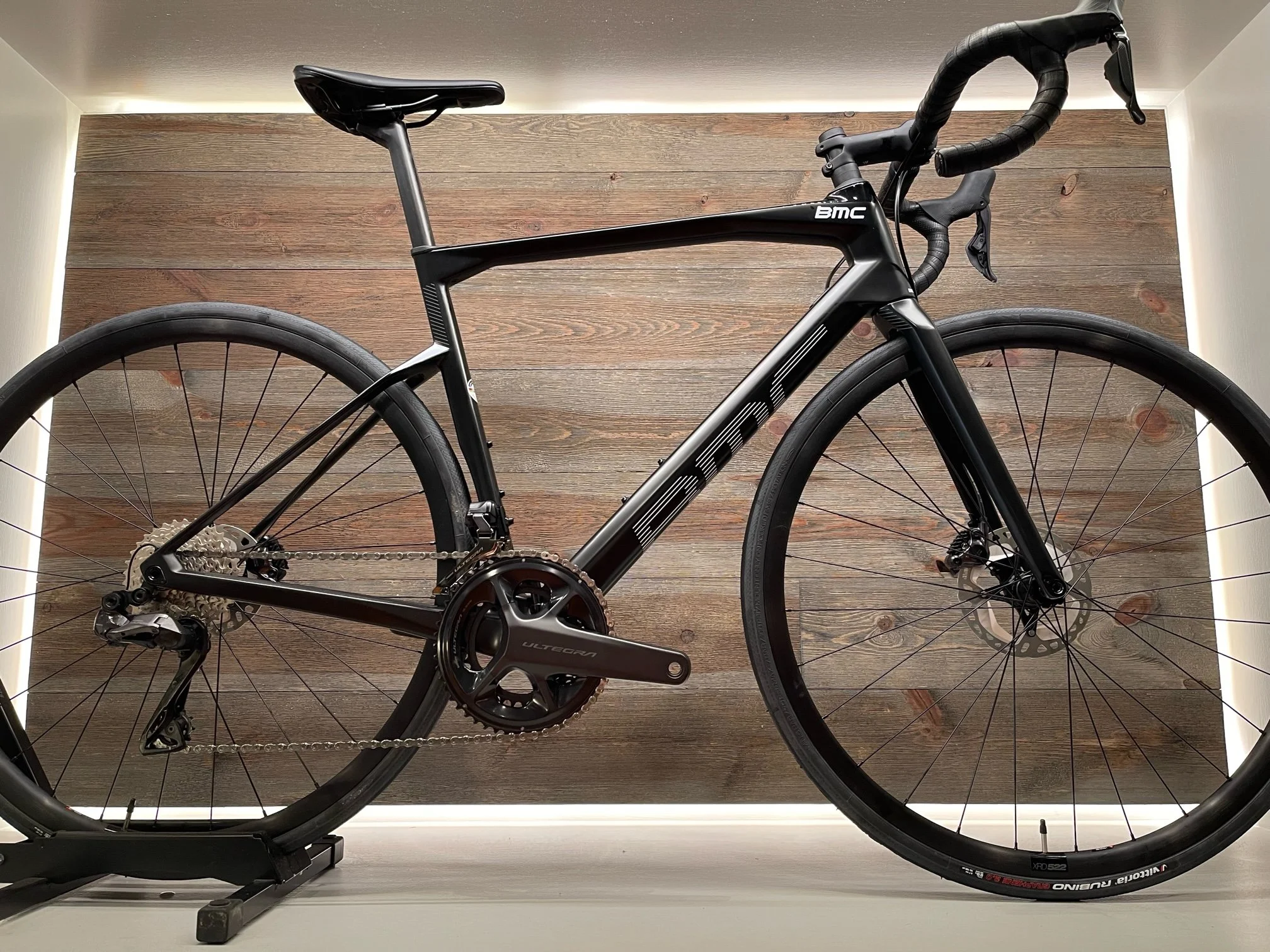 54cm BMC Roadmachine Three Bike Fitting BioWheels